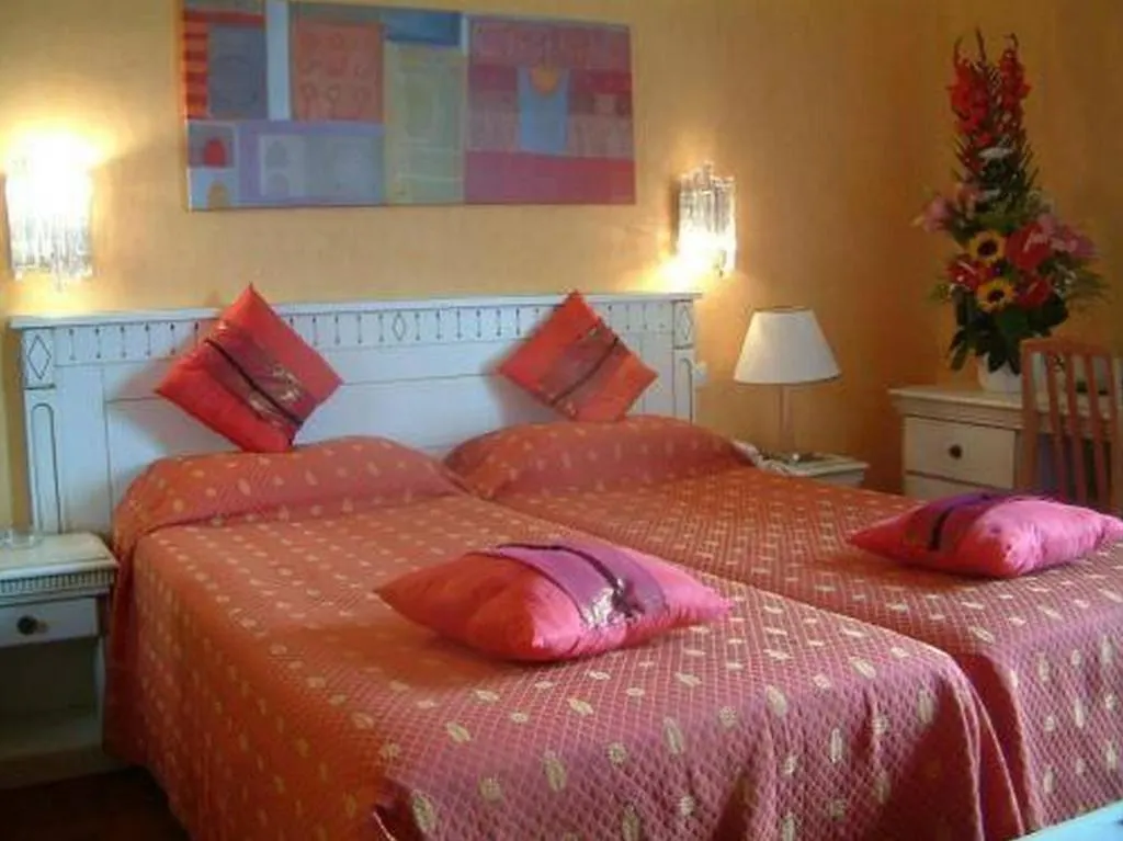 Royal Aboukir Paris